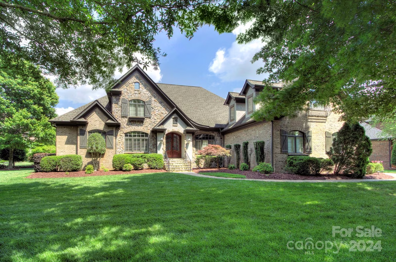 816 Beauhaven Lane