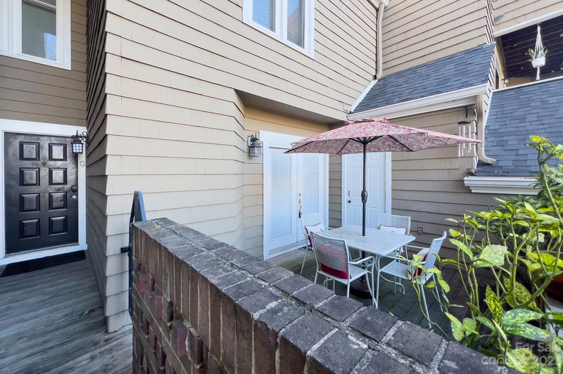 Property image 3 at 413 W 8th Street, Charlotte, NC 28202