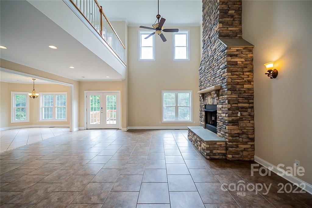 Property image 3 of 102 Churchill Drive in Country Club Hills, Salisbury, NC 28144