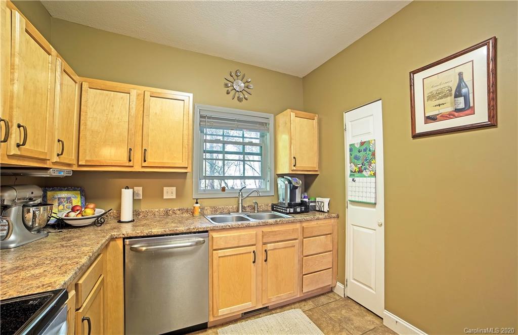 Property image 5 of 46 Winterwind Drive in Windermere, Asheville, NC 28803