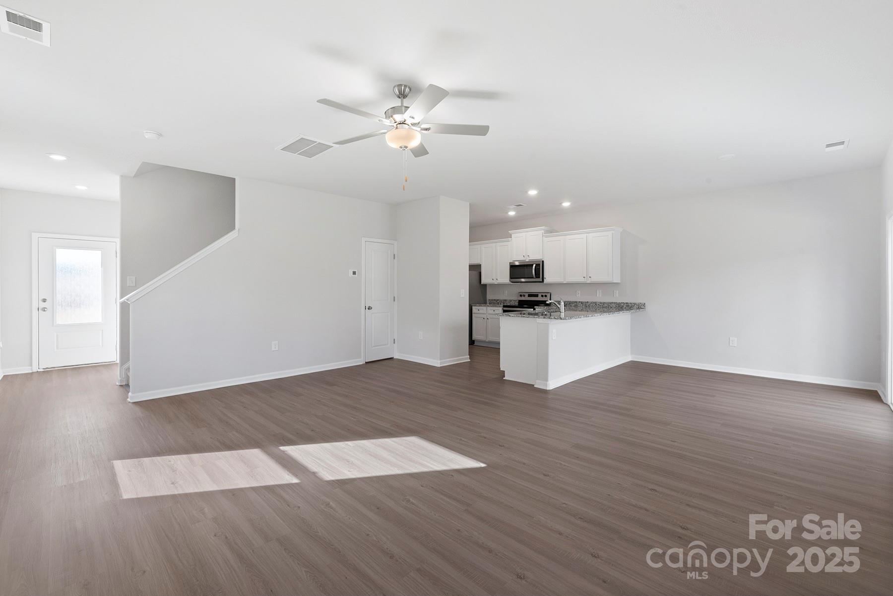Property image 4 of 3267 Maple Ridge Drive in Stagecoach Station, Gastonia, NC 28052