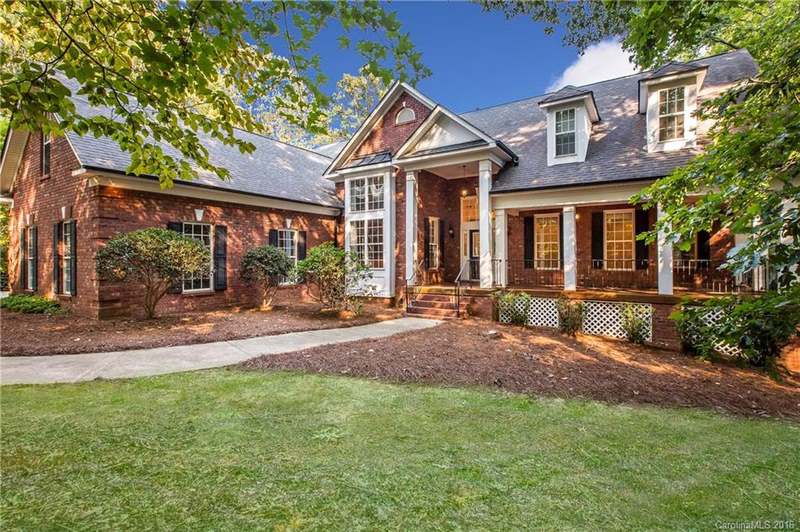 3401 Weddington Oaks Drive
