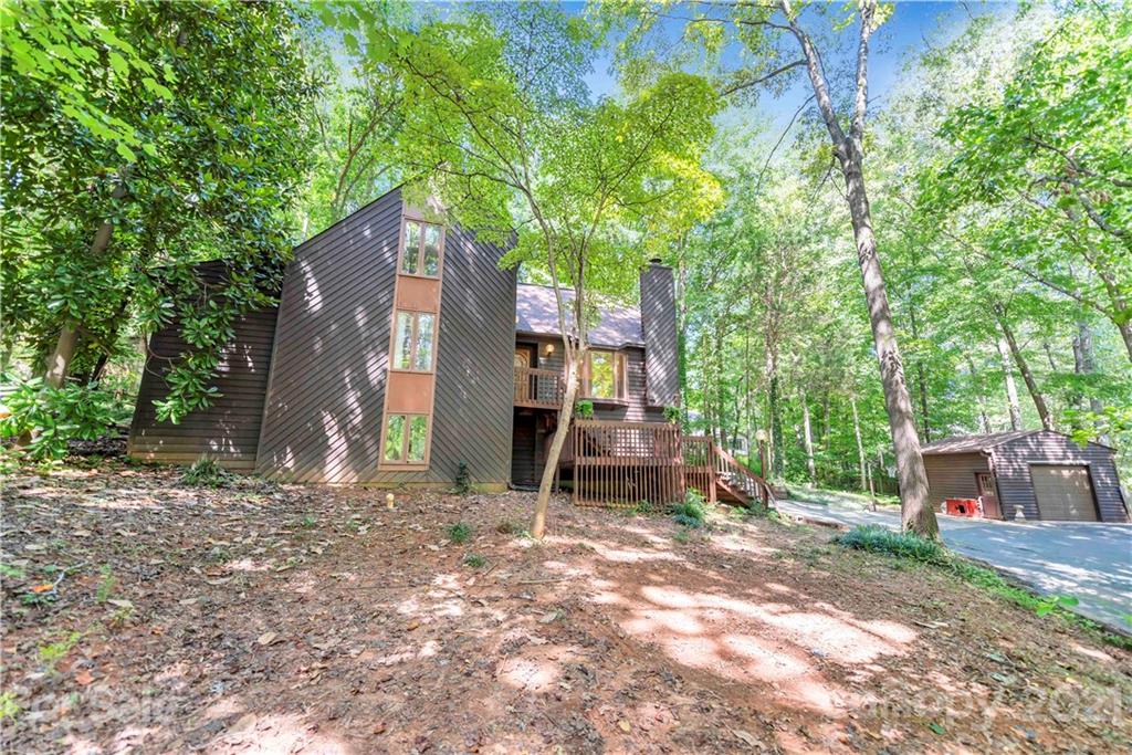 Property image 3 of 3037 Southampton Circle in Southampton, Gastonia, NC 28056