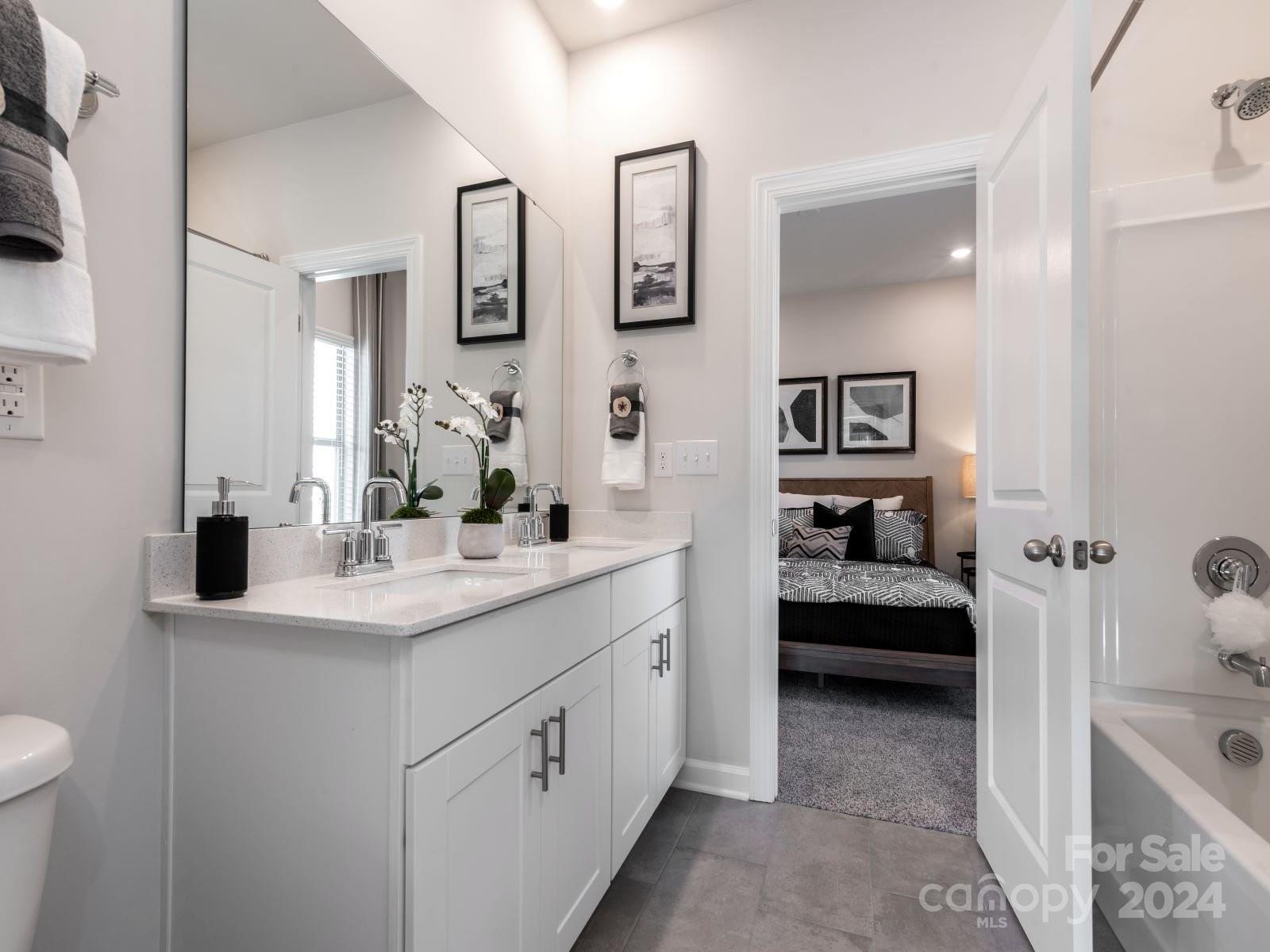 Property image 5 of 130 Aberdeen Drive in Oxford Station, Salisbury, NC 28144