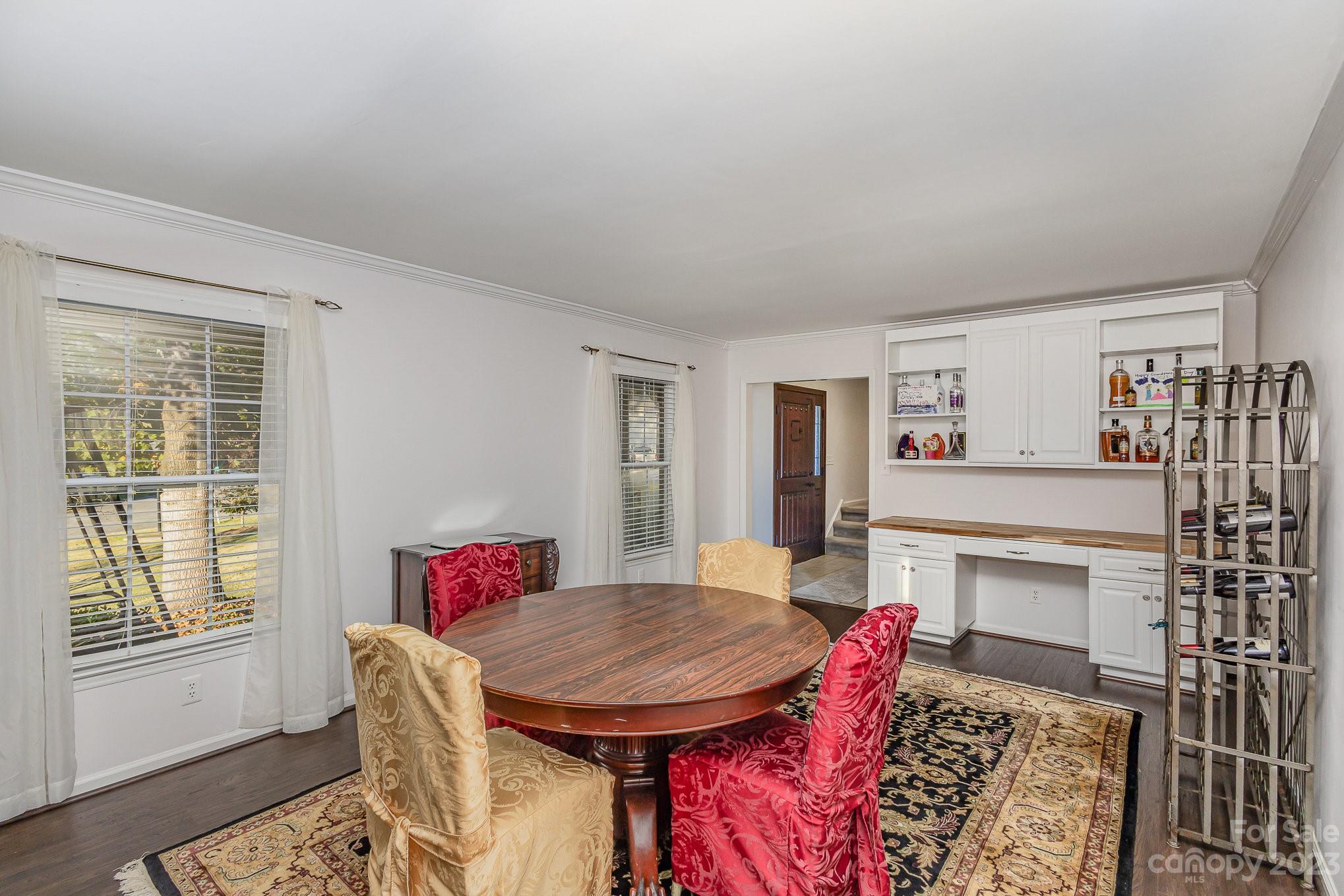 Property image 4 of 901 Sandy Lane in Forest Brook, Gastonia, NC 28056