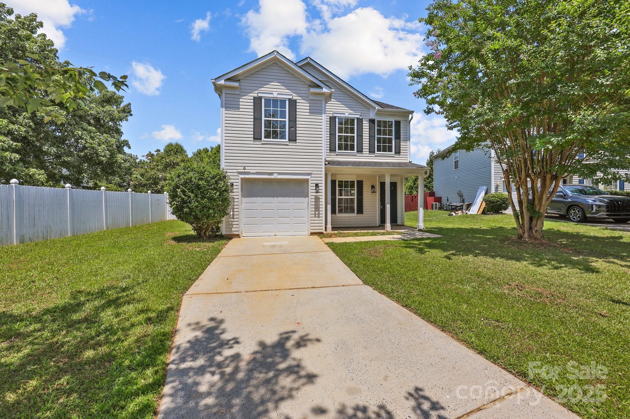 Property image 3 of 1711 Dunnington Court in Oakdale Green, Charlotte, NC 28216