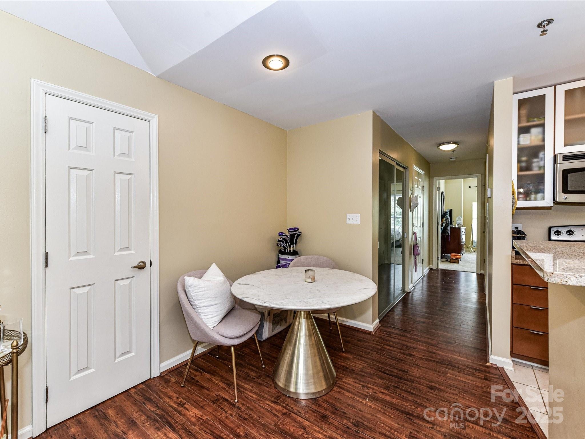 Property image 5 of 517 N Graham Street in The Fourth Ward Square, Charlotte, NC 28202