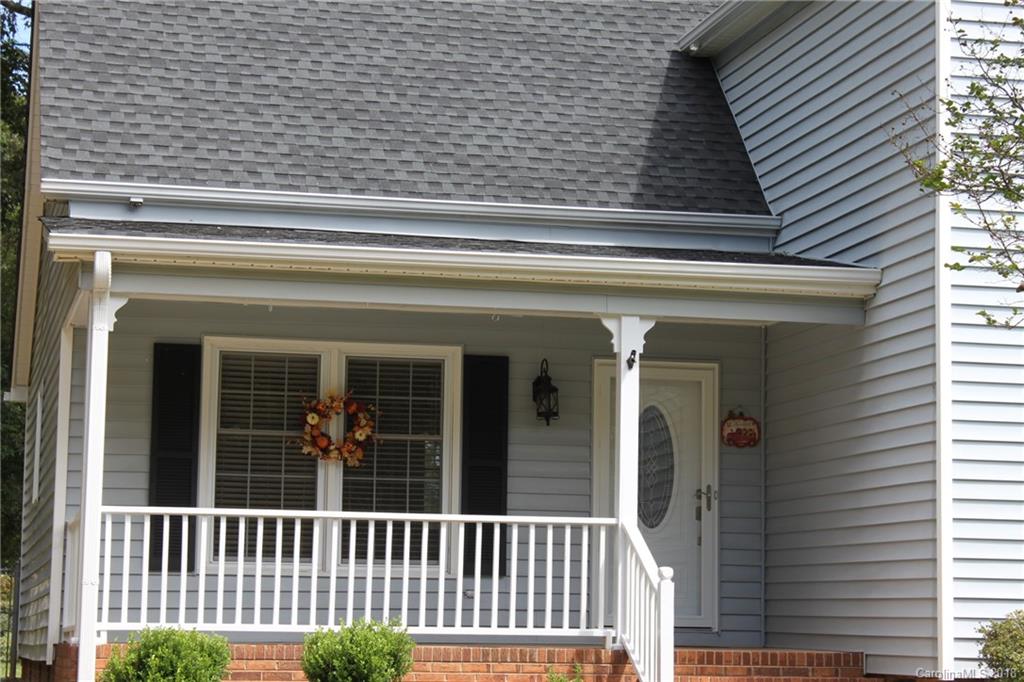 Property image 2 of 2510 Castlewood Drive in Castlewood, Gastonia, NC 28056