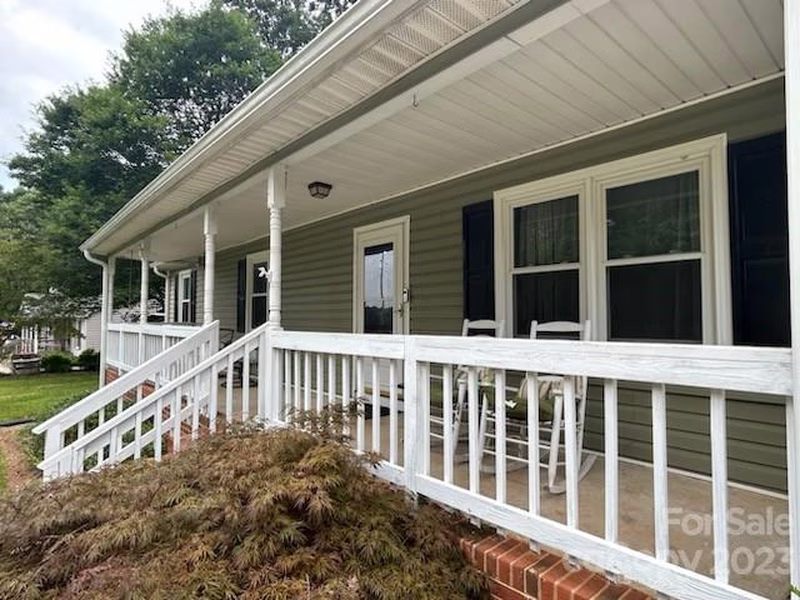 Property image 2 at 1622 Robinson Road, Gastonia, NC 28056
