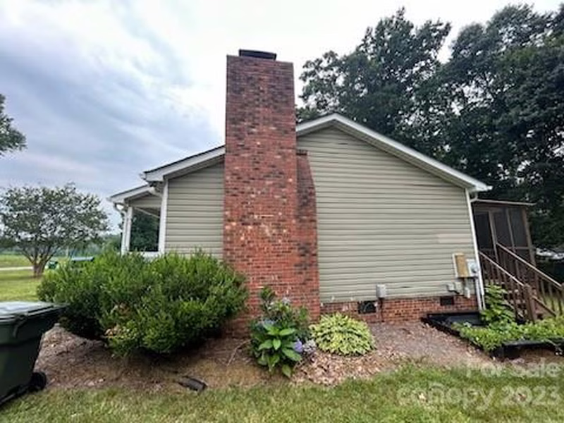 Property image 4 at 1622 Robinson Road, Gastonia, NC 28056