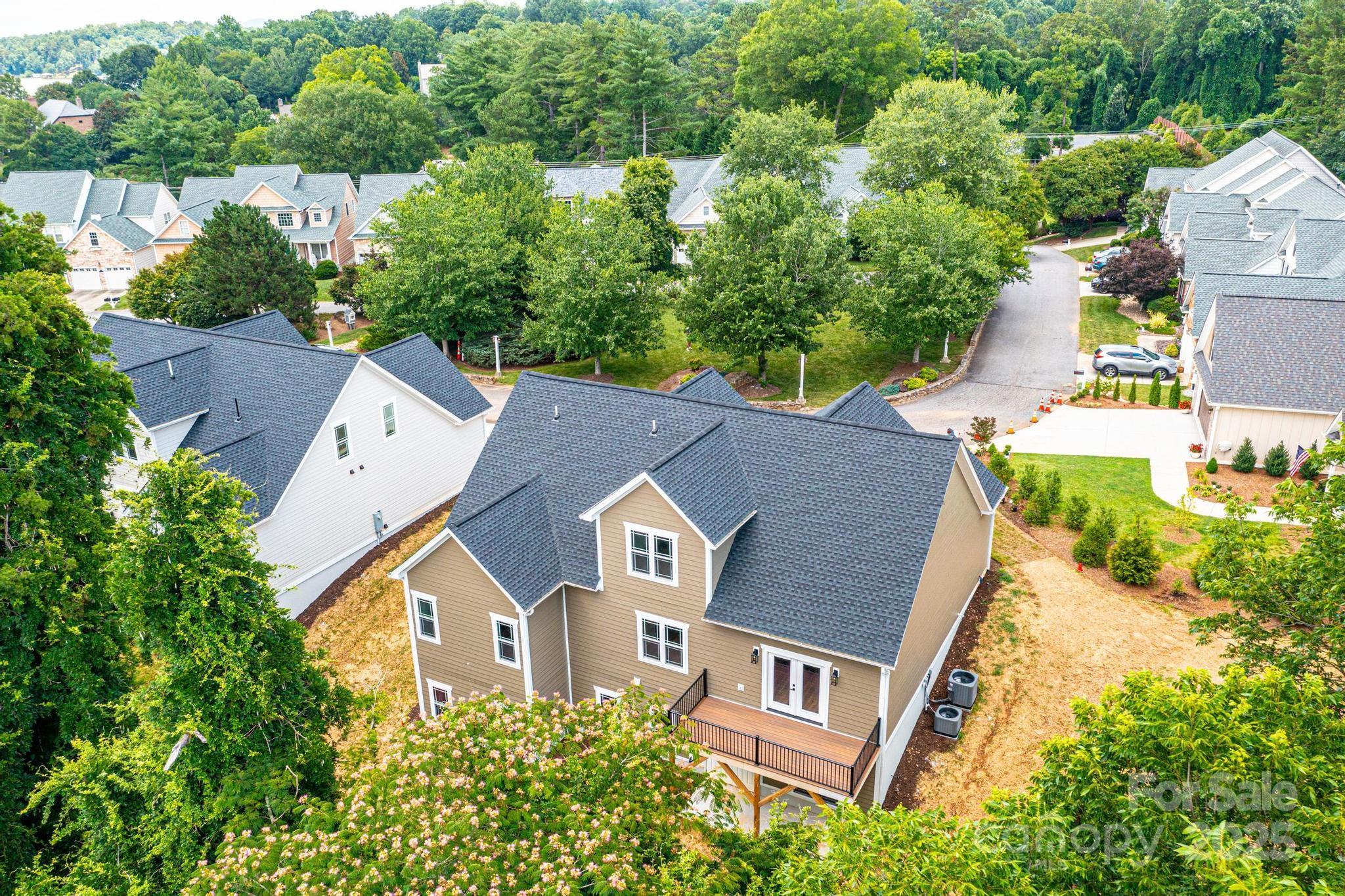 Property image 4 of 2113 6th Street in The Cape Townhomes, Hickory, NC 28601