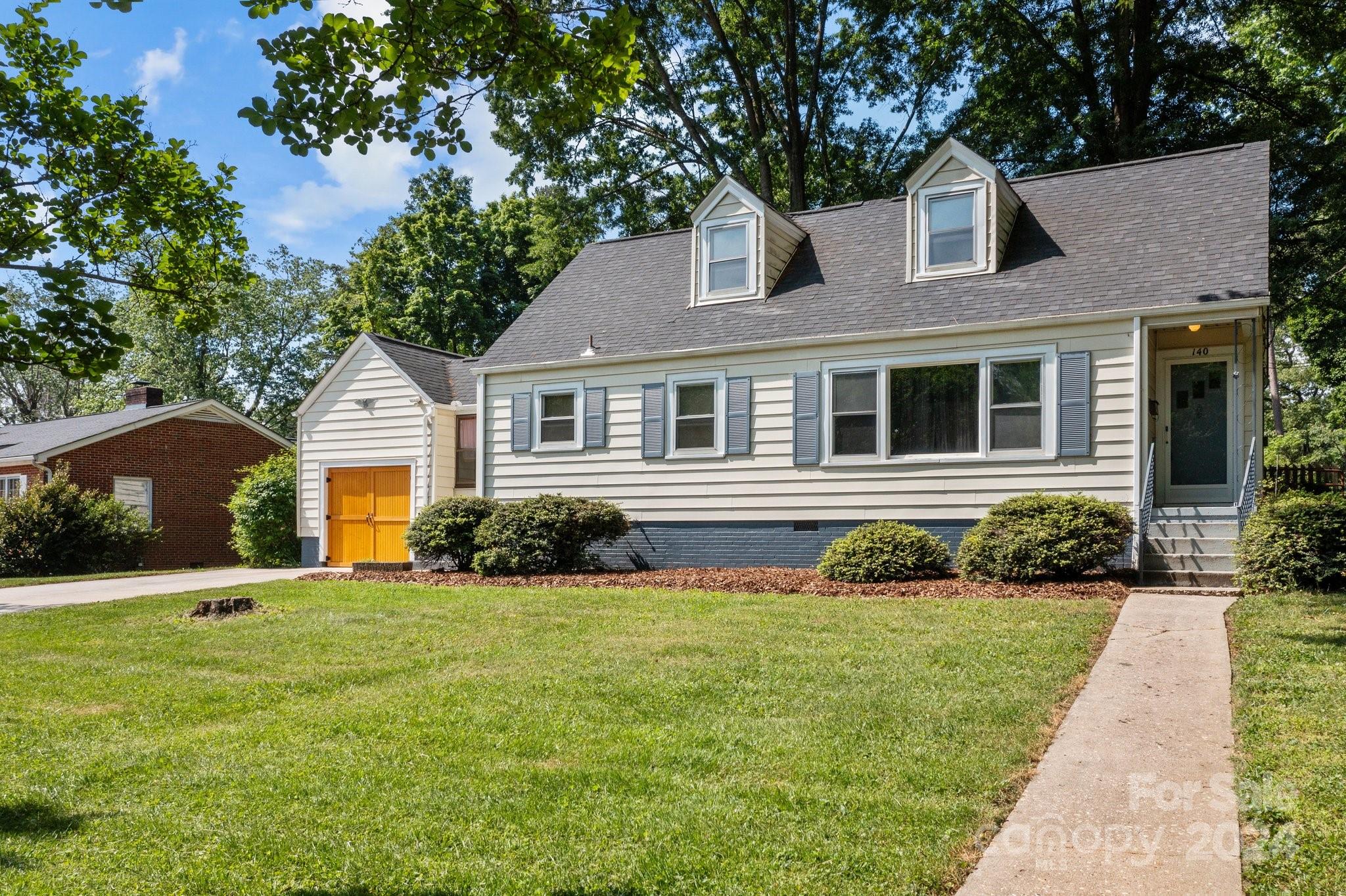 Property image 3 of 140 S Milford Drive in Milford Hills, Salisbury, NC 28144