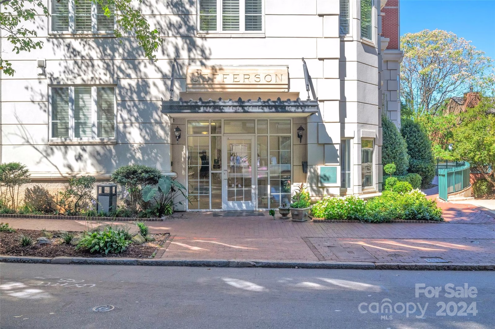 Property image 1 at 401 N Church Street, Charlotte, NC 28202