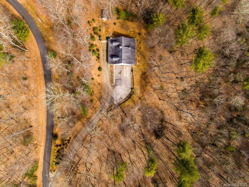 Property image 3 at 146 Park View Drive, Burnsville, NC 28714