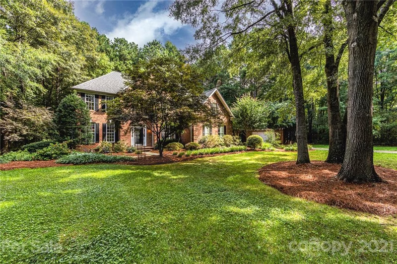 Property image 2 at 6418 Antioch Court, Matthews, NC 28104