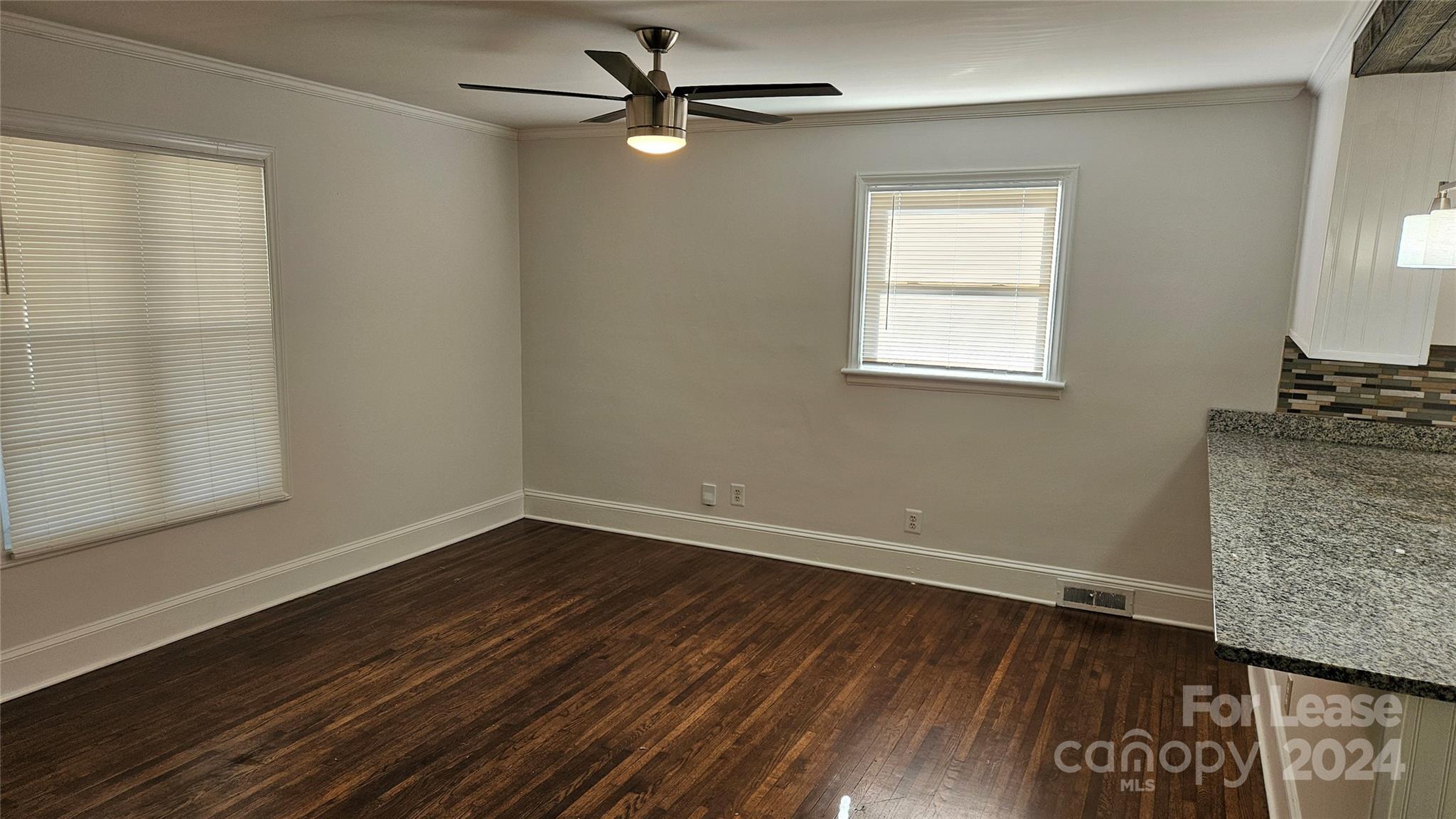 Property image 3 of 2280 Kilborne Drive in Markham Village, Charlotte, NC 28205