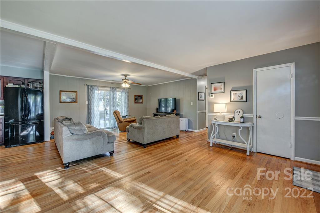 Property image 5 of 2120 Clearview Court in Sedgefield, Gastonia, NC 28054