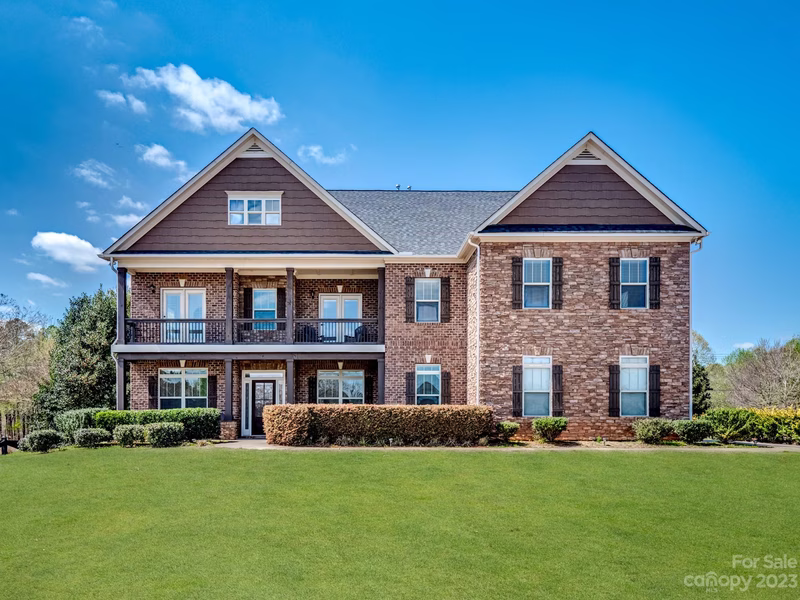 1604 Laurel Hill Drive