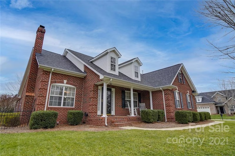 5603 Eric Sustar Lane