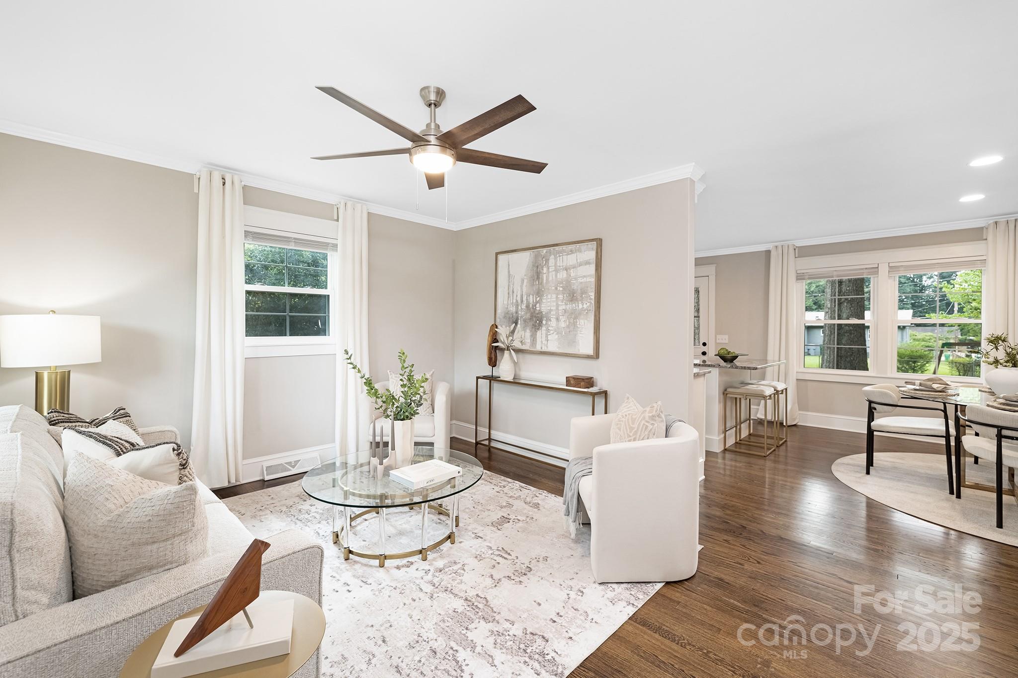 Property image 3 of 1744 Emerywood Drive in Montclaire, Charlotte, NC 28210