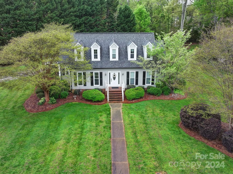 Property image 2 at 1420 Forge Creek Court, Gastonia, NC 28054