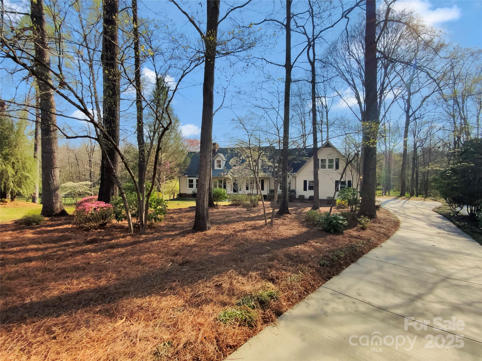 Property image 2 of 120 Sharon Court in Corbin Hills, Salisbury, NC 28146
