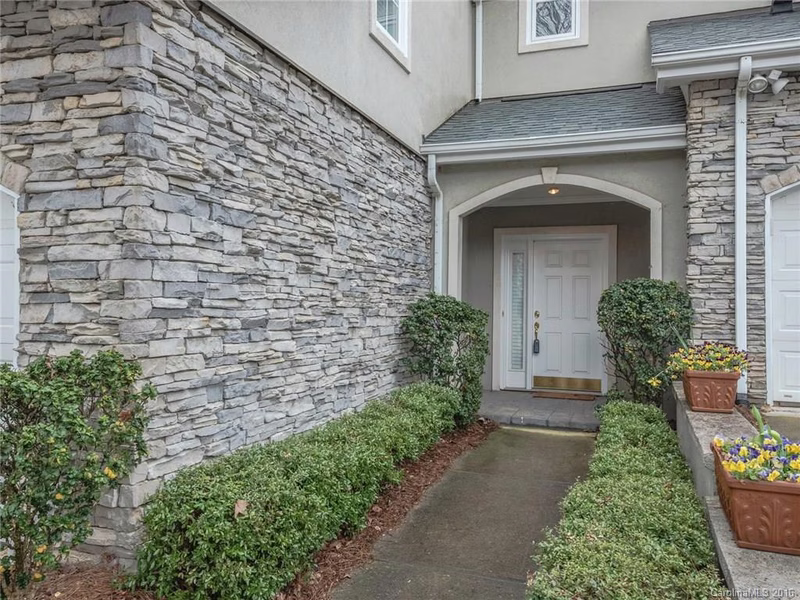 Property image 2 at 3434 Royal Crest Drive, Charlotte, NC 28210