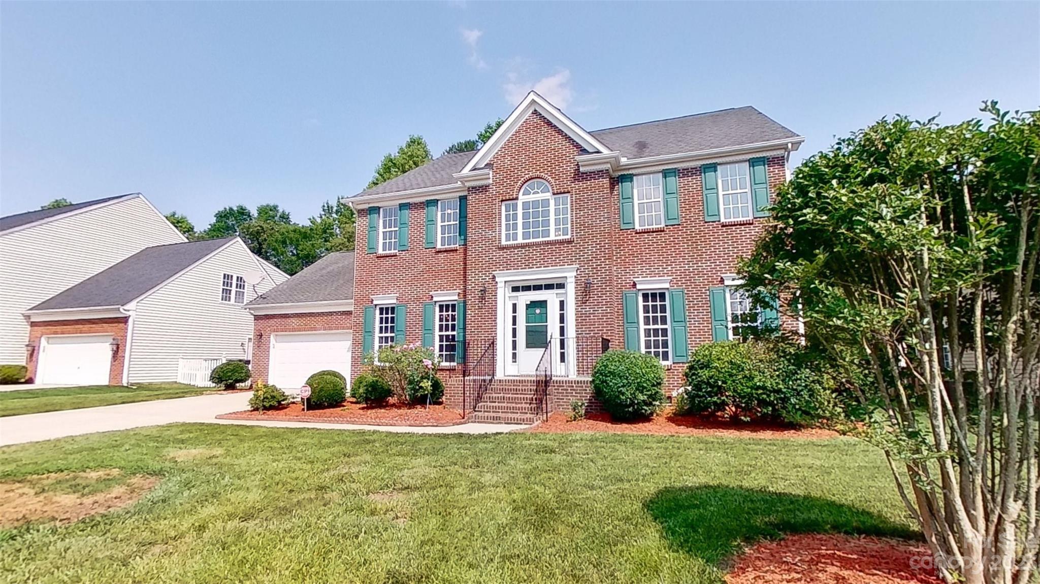 Property image 2 of 2526 Hampton Glen Court in Weddington Ridge, Matthews, NC 28105