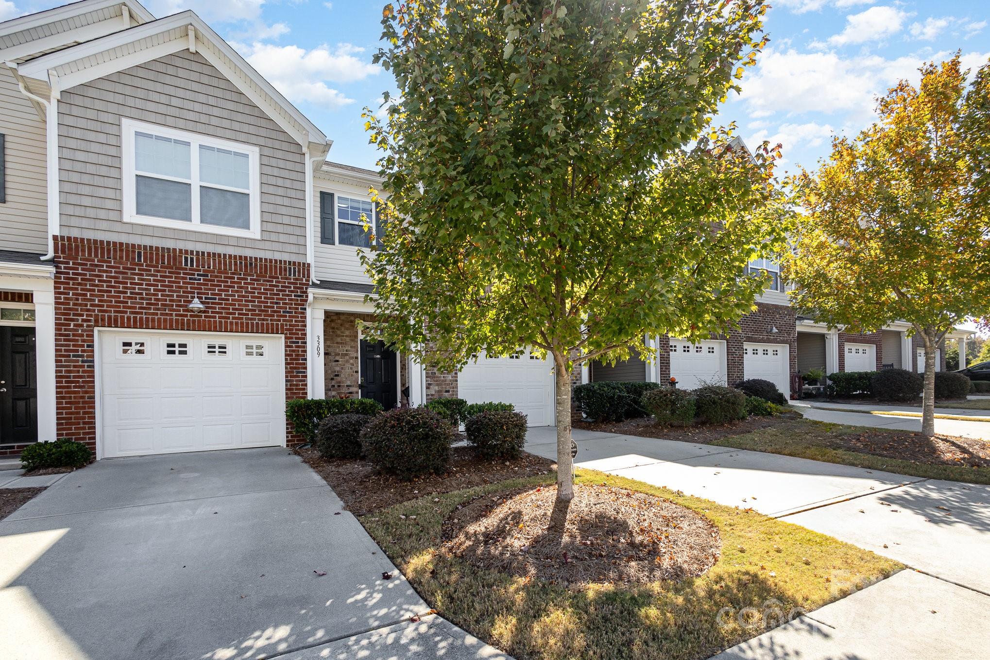 Property image 4 of 3309 Yarmouth Lane in Kinmere Commons, Gastonia, NC 28056