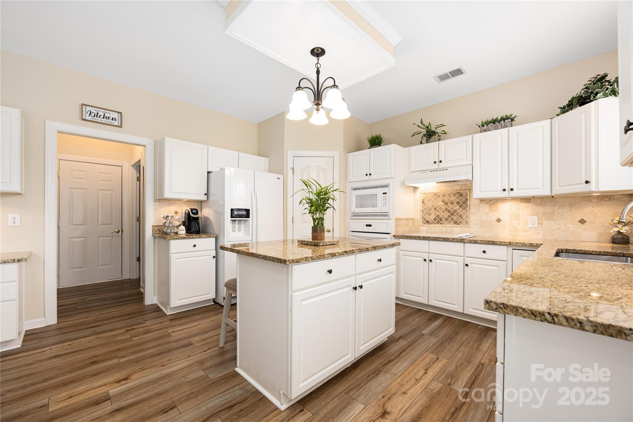 Property image 3 of 8851 Glenside Street in Wynfield Forest, Huntersville, NC 28078