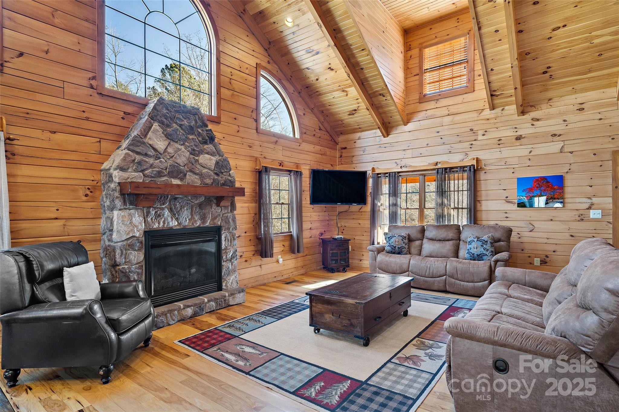 Property image 3 of 227 Haven Ridge Lane in Haven Heights, Marion, NC 28752