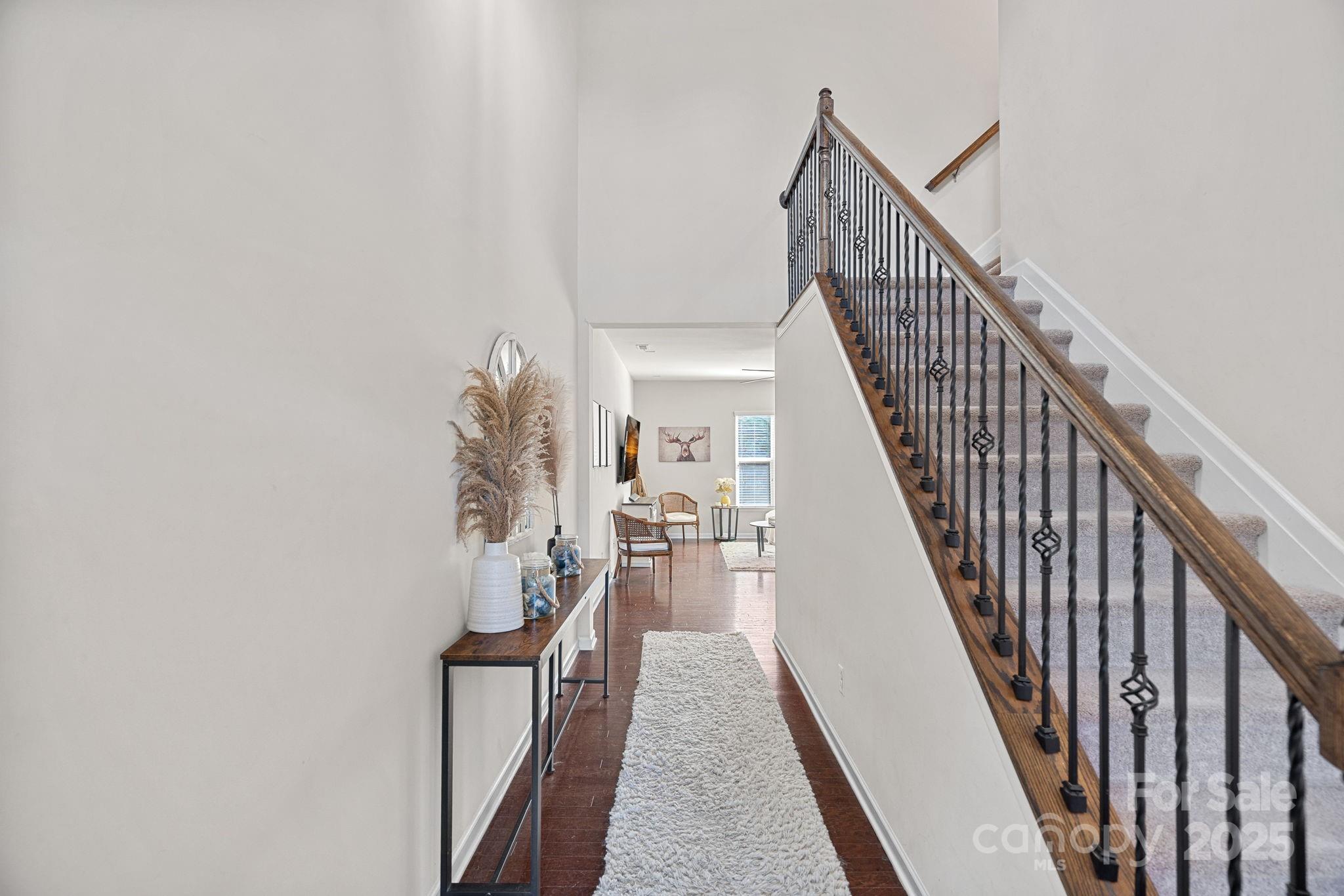 Property image 3 of 2219 Whitford Lane in Park South Station, Charlotte, NC 28210