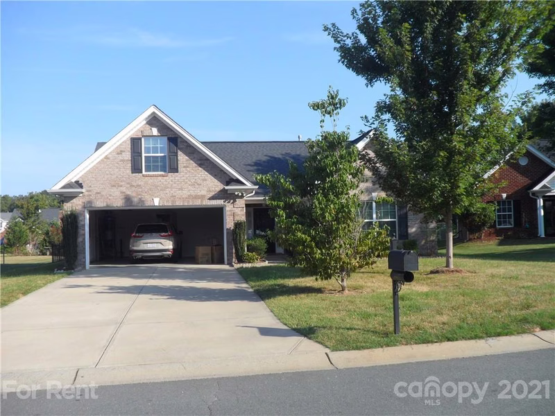 4407 Zee Court