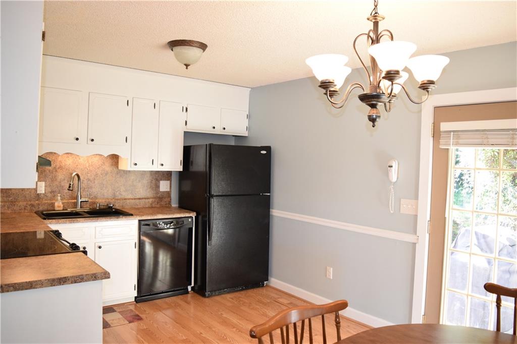Property image 5 of 4669 Queens Road in Jamestowne, Hickory, NC 28602