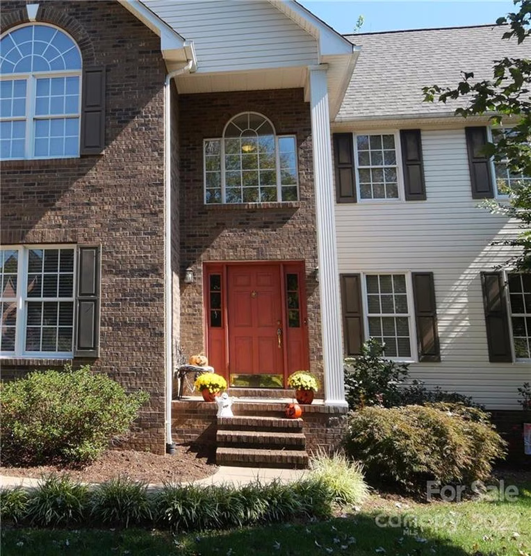 Property image 2 at 1082 Merrywood Drive, Newton, NC 28658