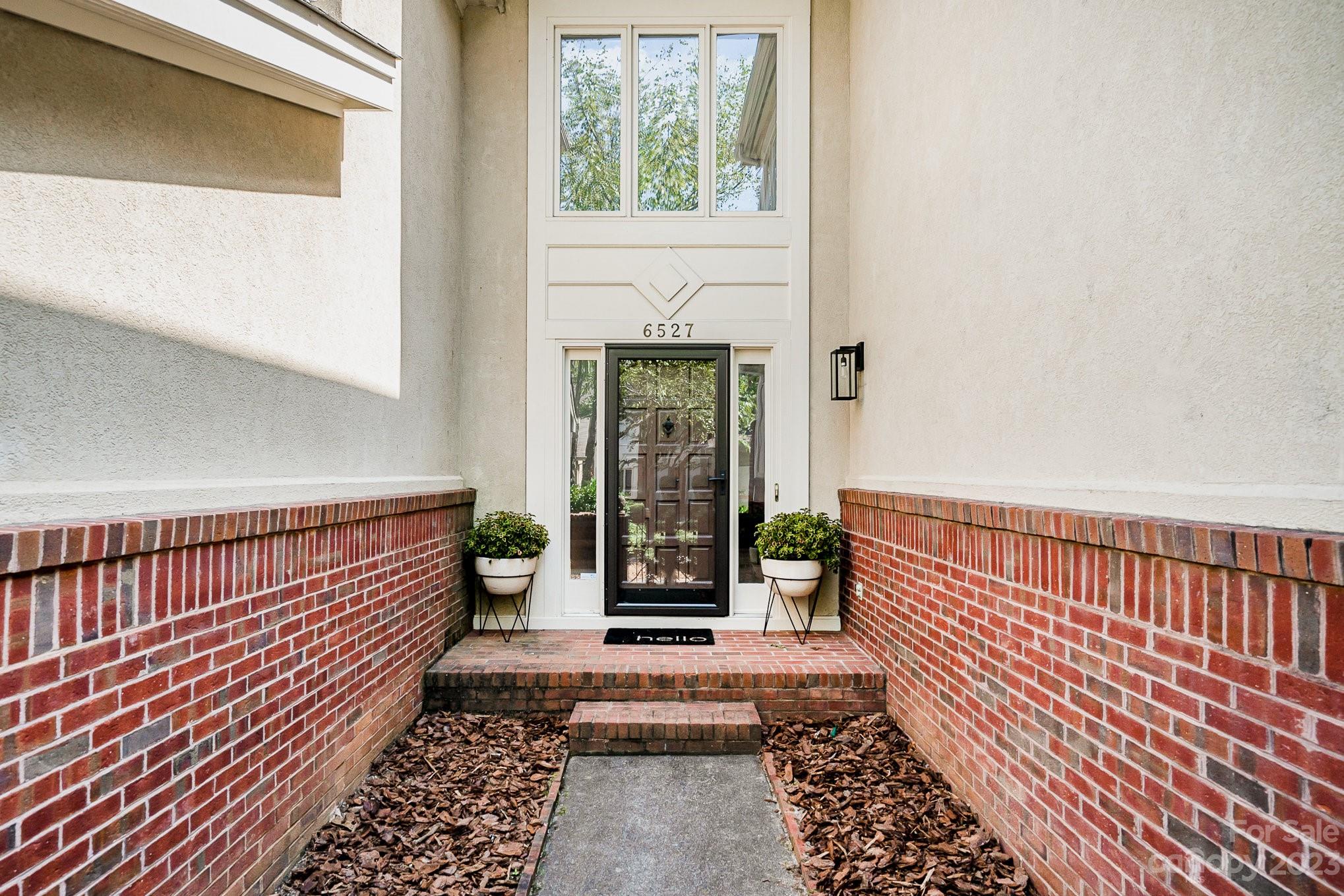 Property image 2 of 6527 Gaywind Drive in Summerlake, Charlotte, NC 28226
