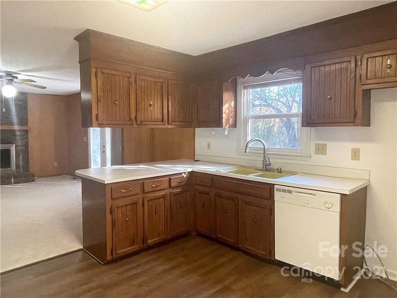 Property image 4 at 3305 Sherwood Circle, Gastonia, NC 28056