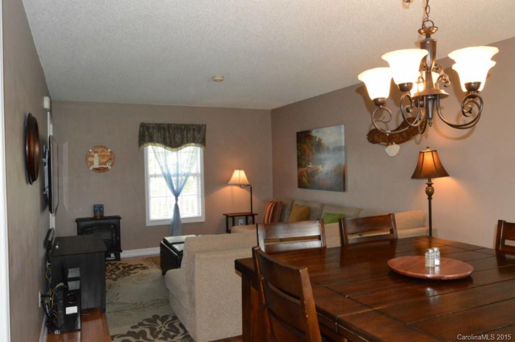 Property image 5 of 2717 Eagle Drive in Eagle Glen, Lincolnton, NC 28092