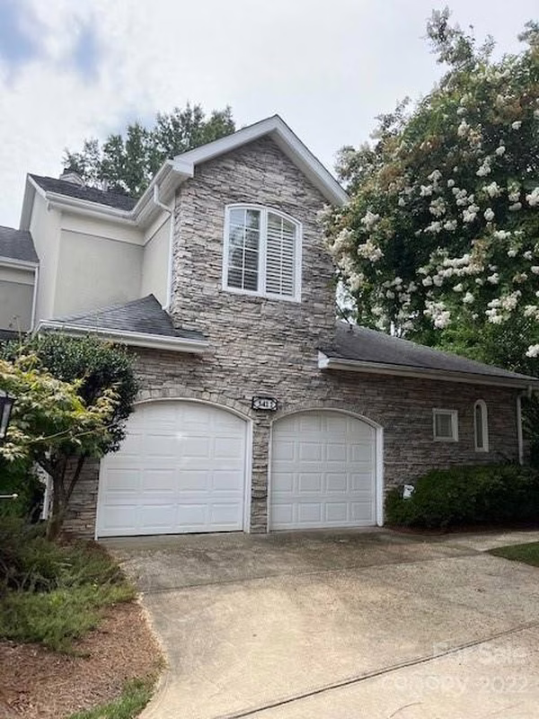 3411 Royal Crest Drive