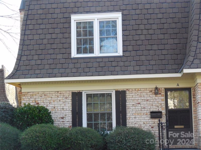 2229 Rexford Road