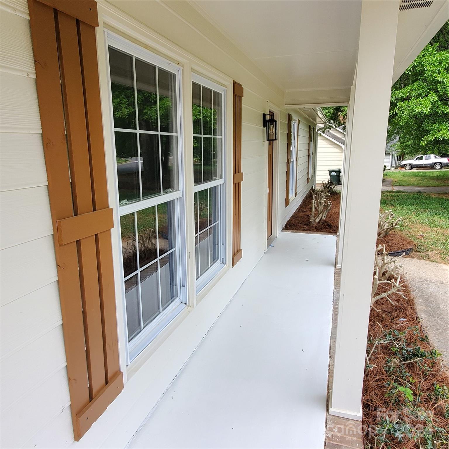 Property image 2 of 657 Tryon Place in Governors Square, Gastonia, NC 28054