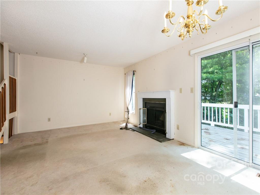 Property image 3 of 43 Hollybrook Drive in Hollybrook Condos, Asheville, NC 28803