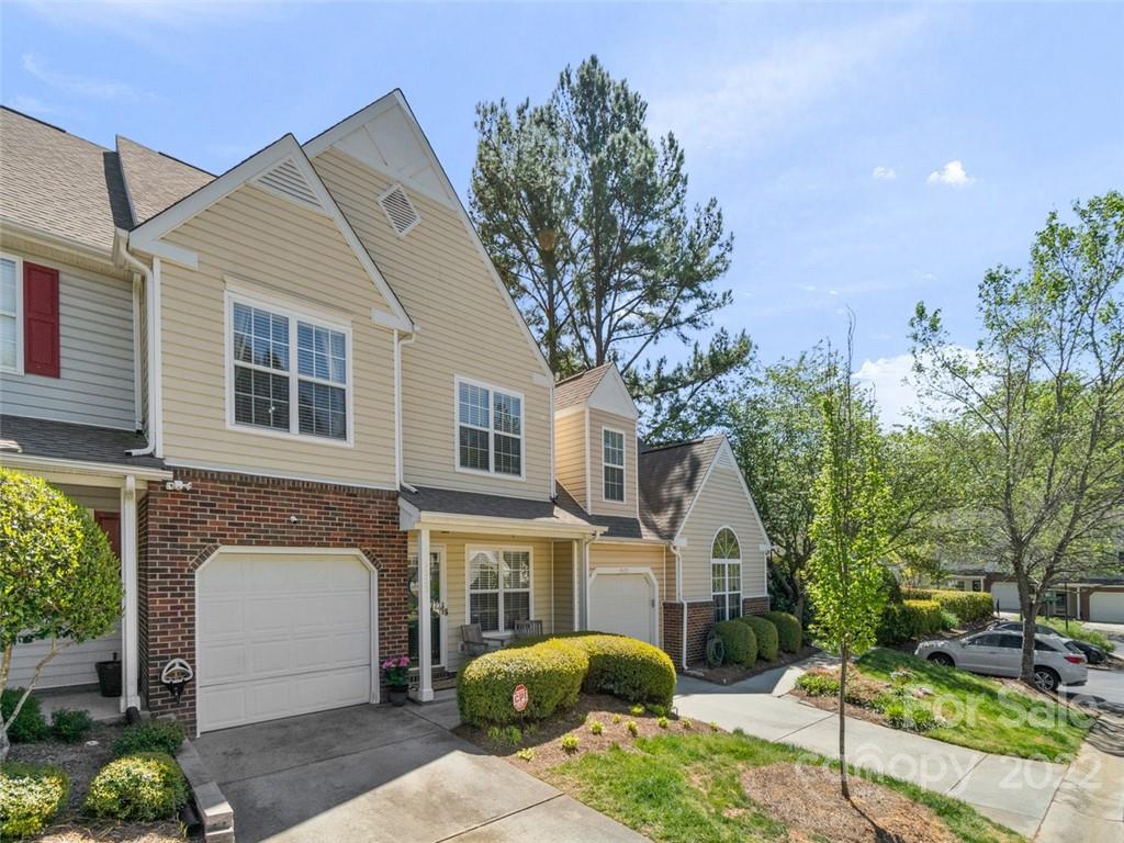 Property image 3 of 9023 Scotch Heather Way in Southgate Commons, Charlotte, NC 28277