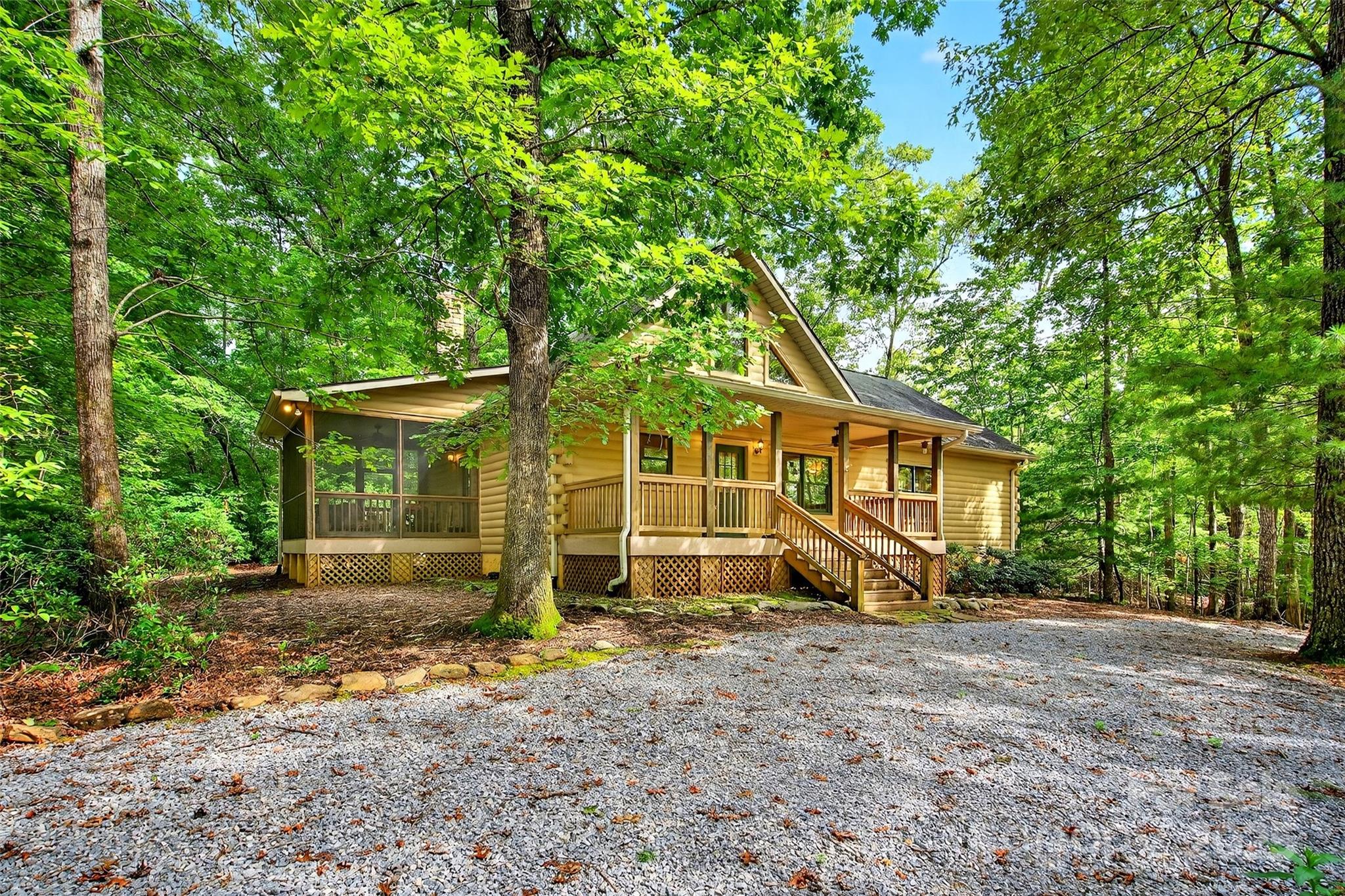 Property image 3 of 240 Ravenswood Road in Forest Heights, Marion, NC 28752