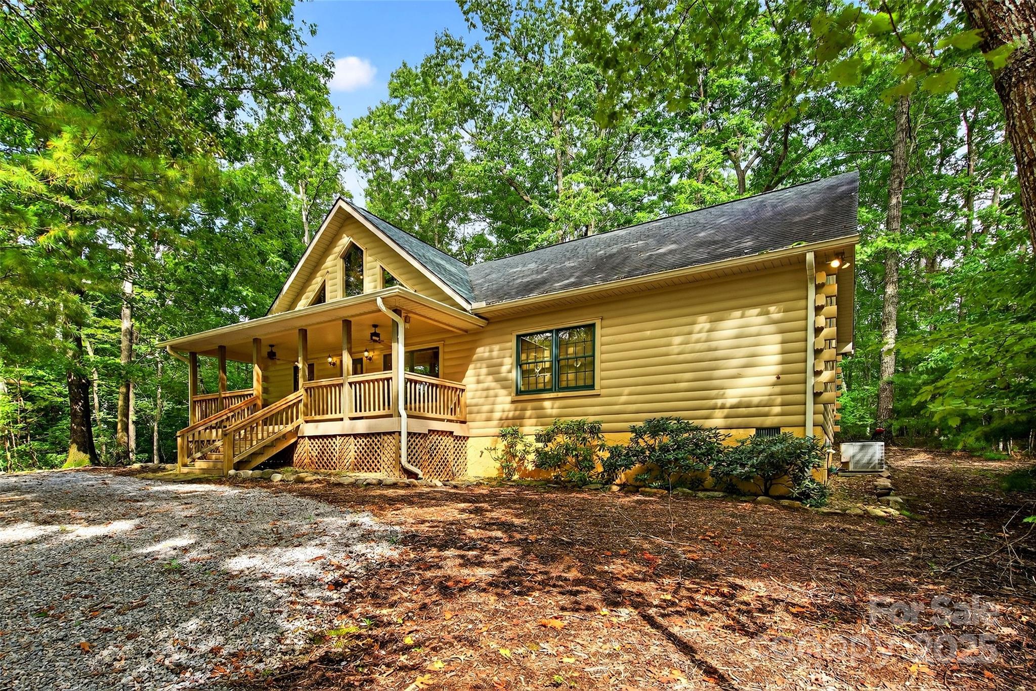 Property image 4 of 240 Ravenswood Road in Forest Heights, Marion, NC 28752