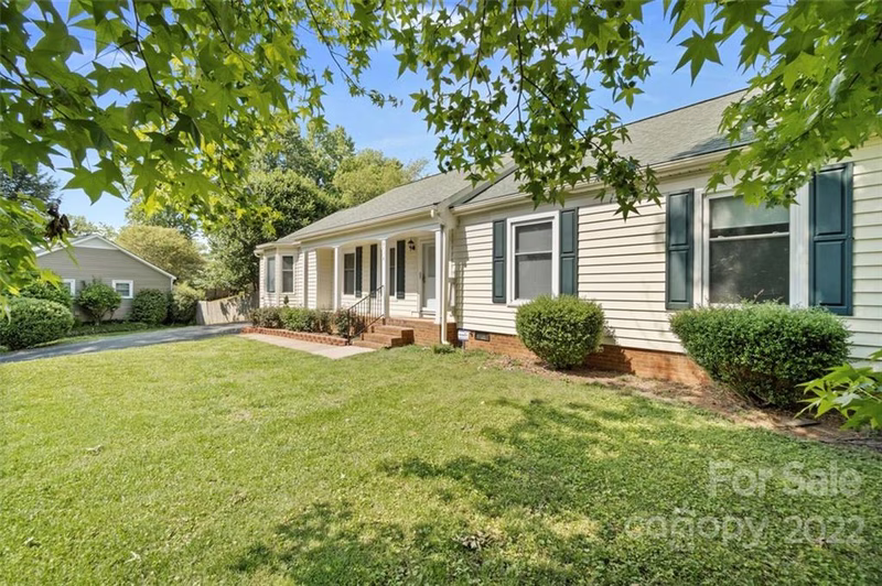 Property image 2 at 2116 Helen Drive, Gastonia, NC 28054