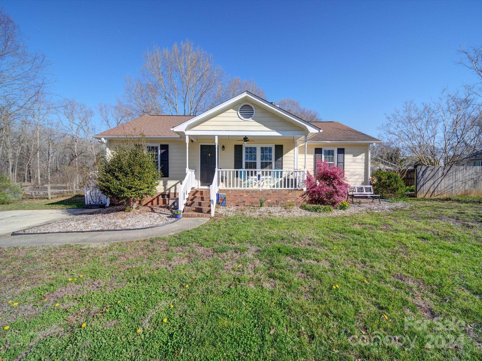 Property image 2 of 2725 Faircroft Way in Sandalwood, Monroe, NC 28110