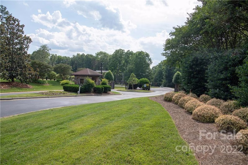 Property image 3 at 113 N Harbor Watch Drive, Statesville, NC 28677