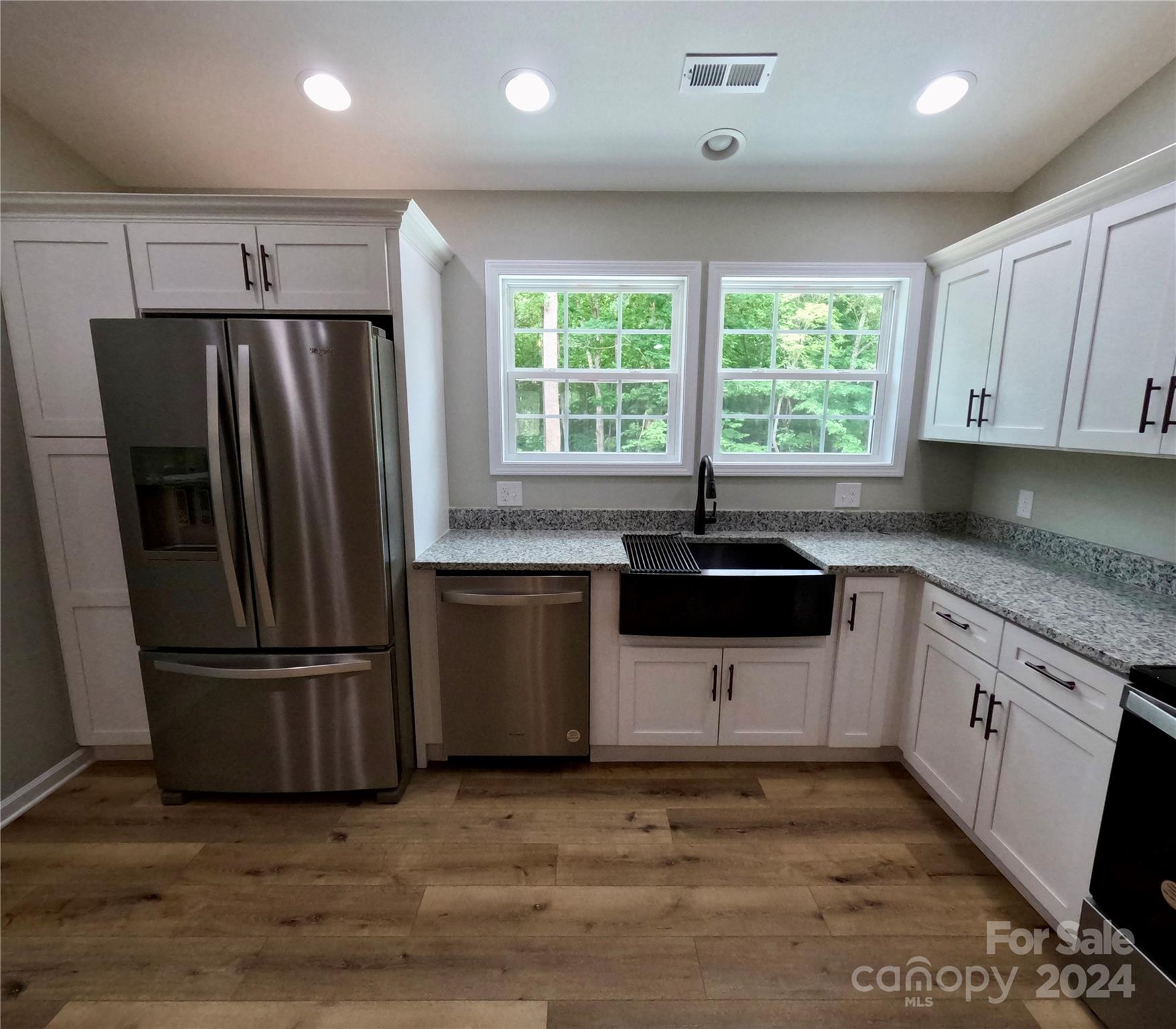 Property image 5 of 68 Haven Ridge Lane in Haven Heights, Marion, NC 28752