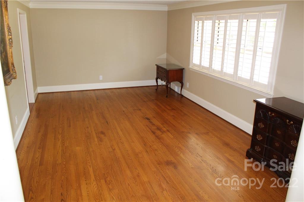Property image 3 of 305 Odell Street in Brookdale, Kannapolis, NC 28083